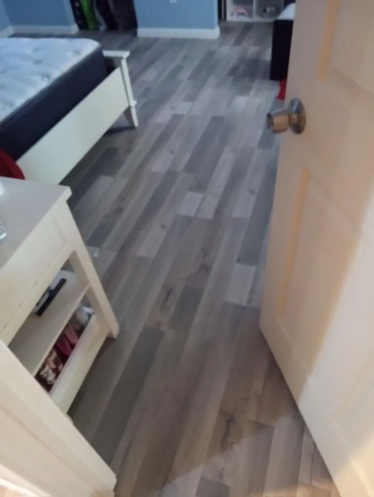 Slide of S&J Works 24/7