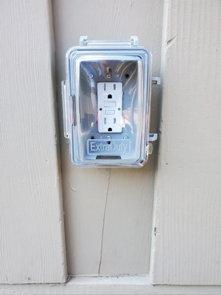 Slide of Skalko Electric