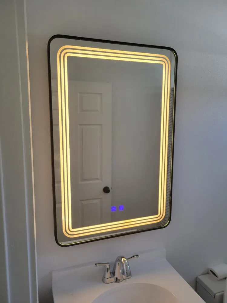 Licensed outlet and switch repair service in San Fernando Valley, CA - Skayla Electric