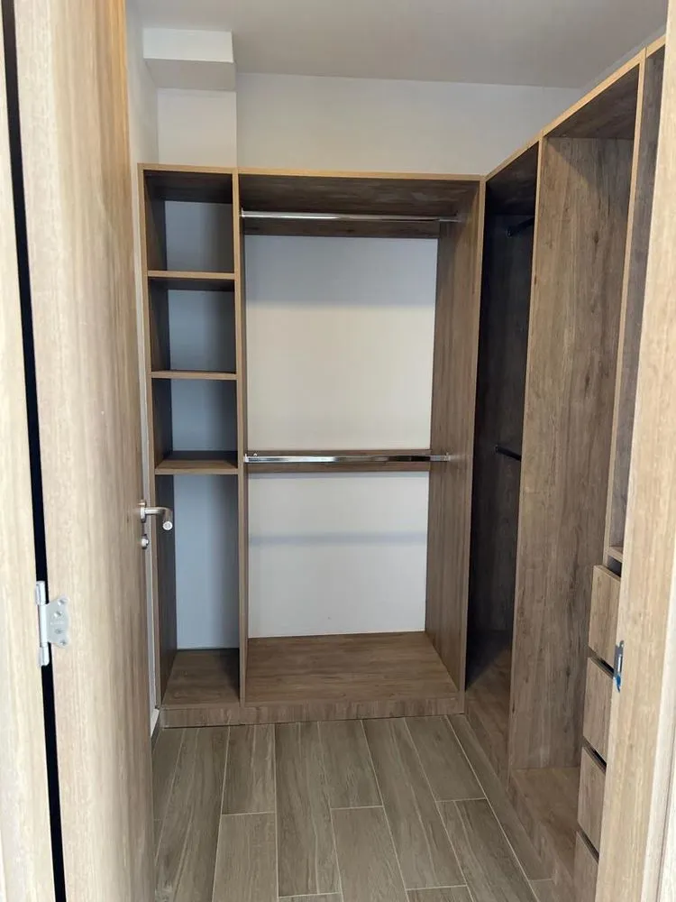 Slide of Skilled electric