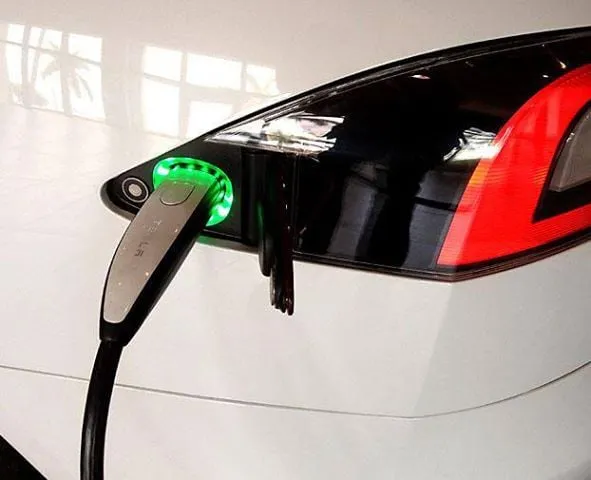 Slide of Skilliez Electric