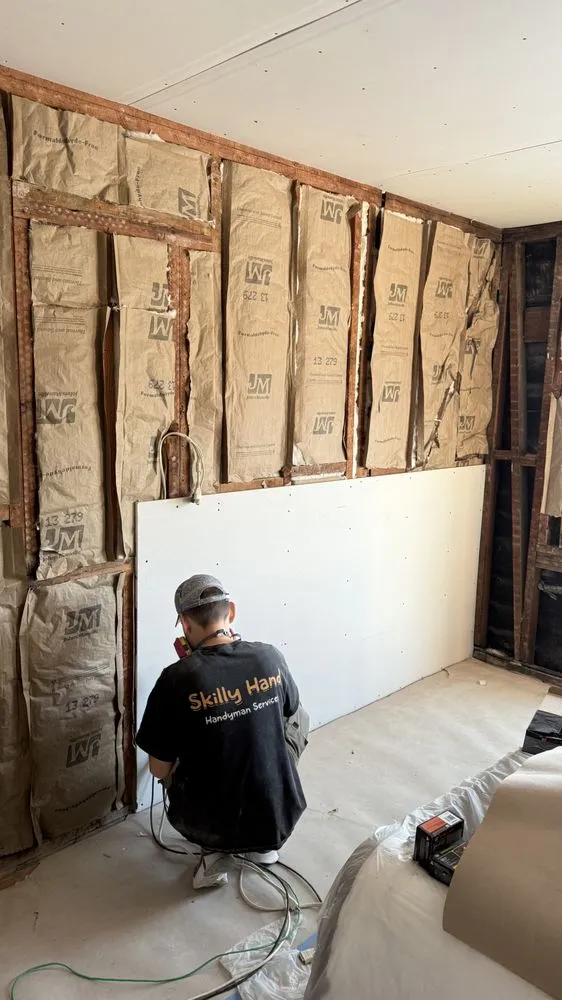 Slide of Skilly Hand