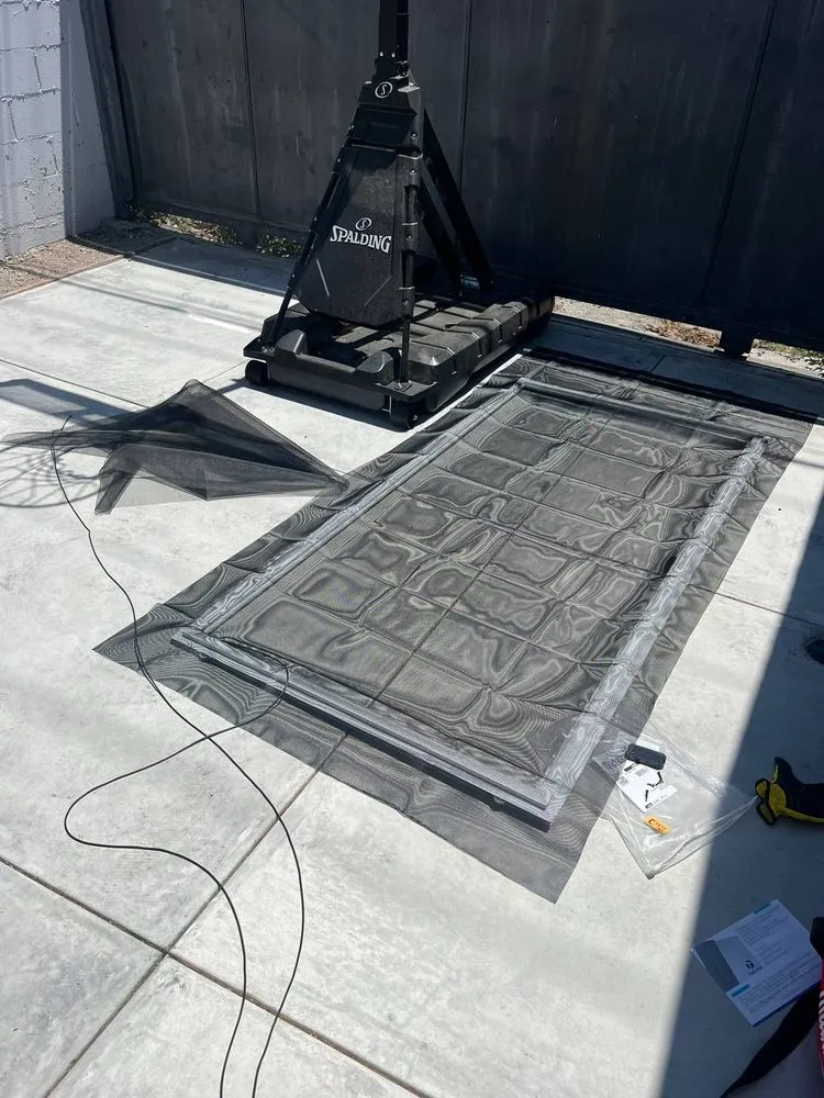 Slide of Skilly Hand