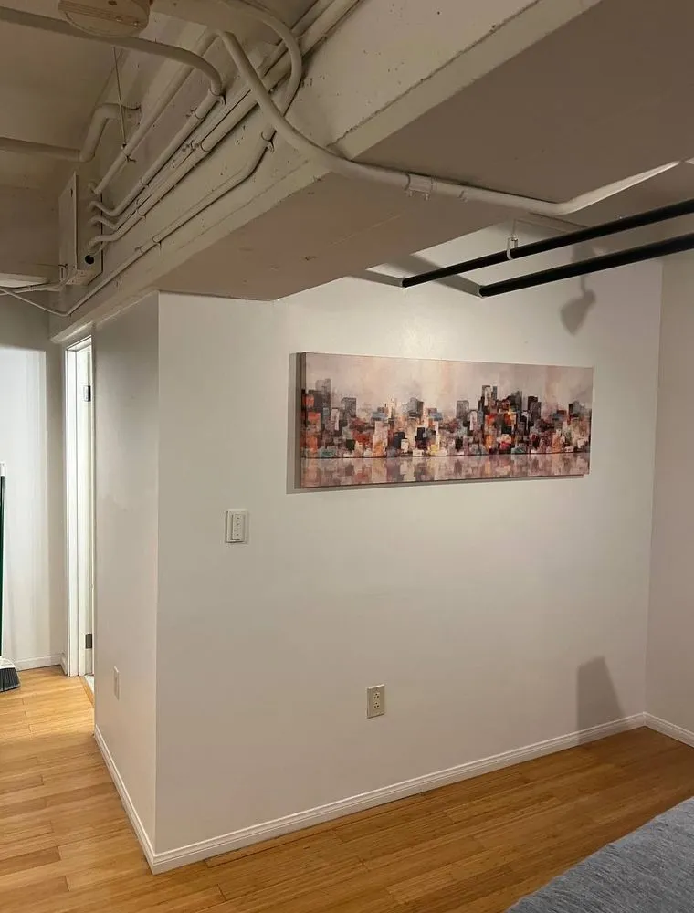 Slide of Skilly Hand