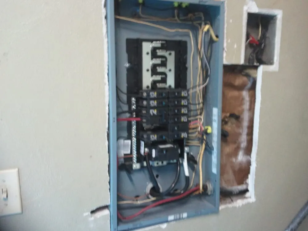 Expert electrician providing emergency electrical service in Millstadt, IL - Skillz Construction & Home Repair
