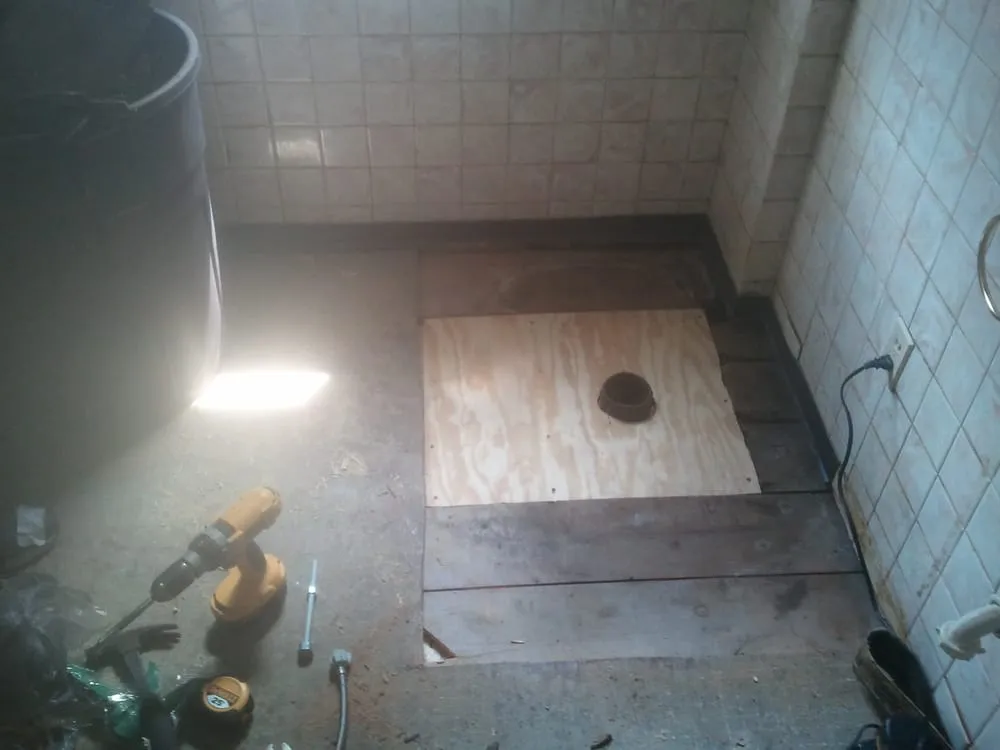 Emergency outlet and switch repair experts serving Millstadt, IL - Skillz Construction & Home Repair