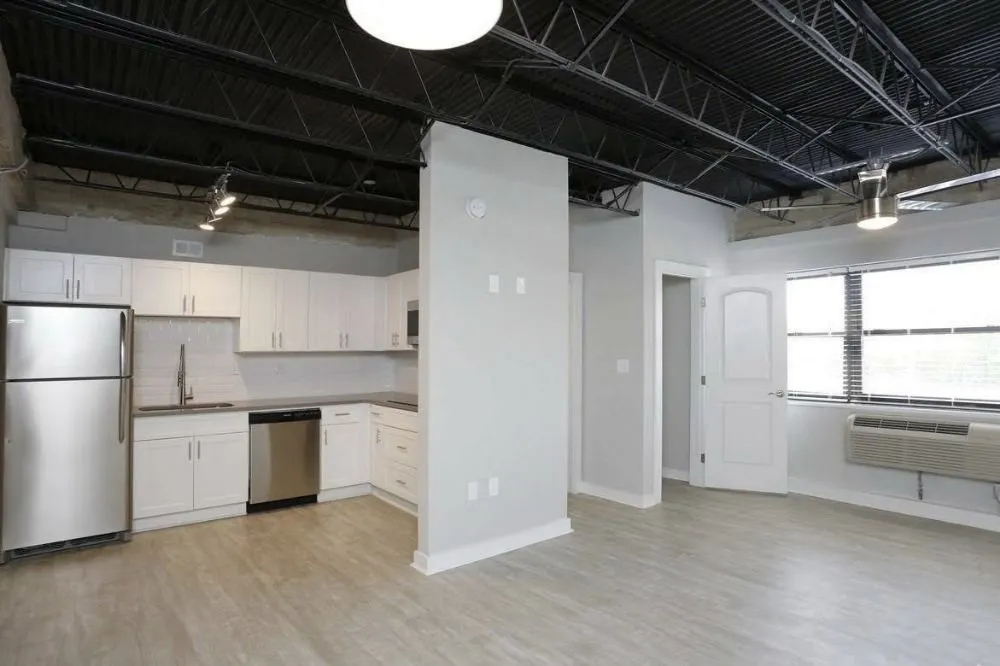 Slide of Skopos Electric