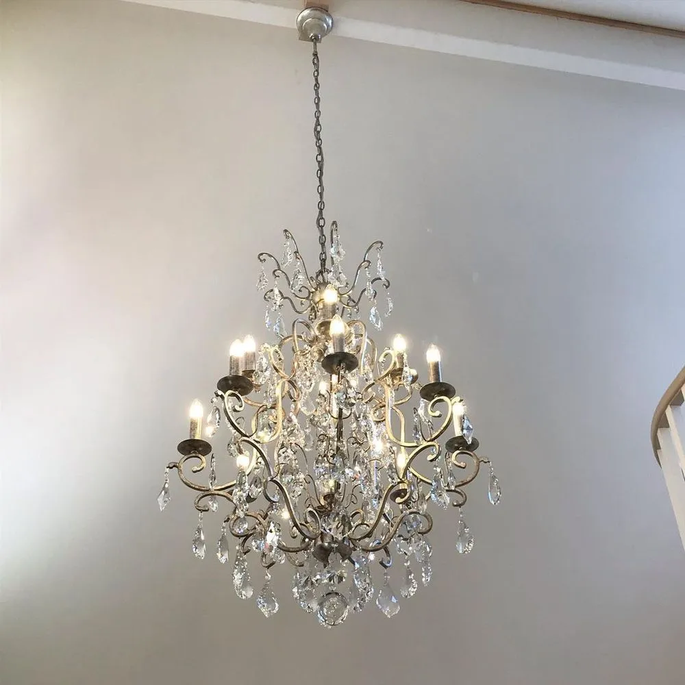 Slide of Sky Master Electrician