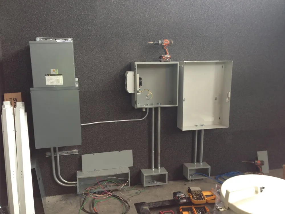 Slide of Skycon Electric