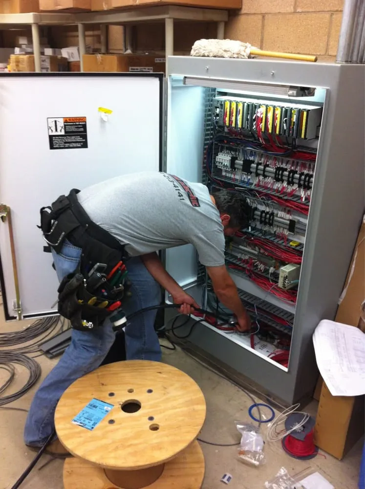 Slide of Skycon Electric