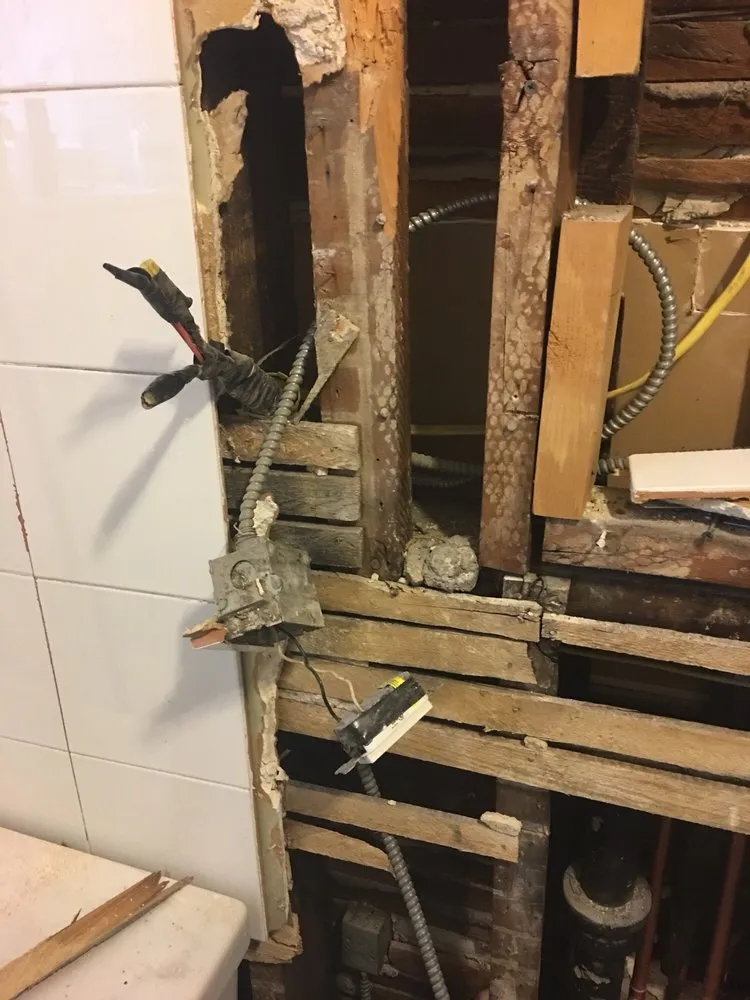 Slide of Skyline Electric