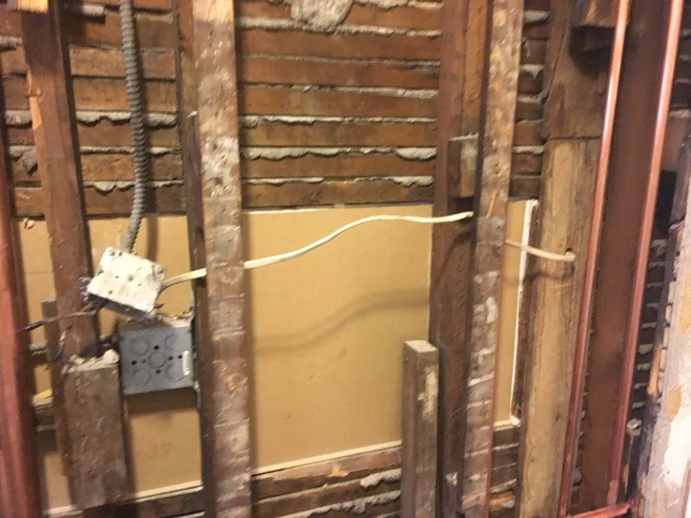 Slide of Skyline Electric