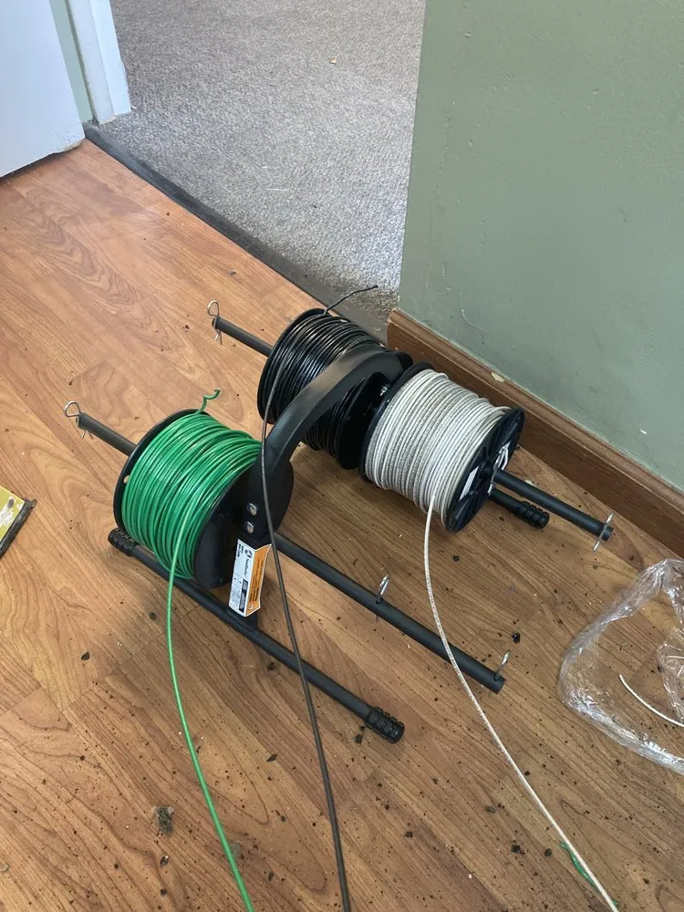 Slide of Skyline Electric