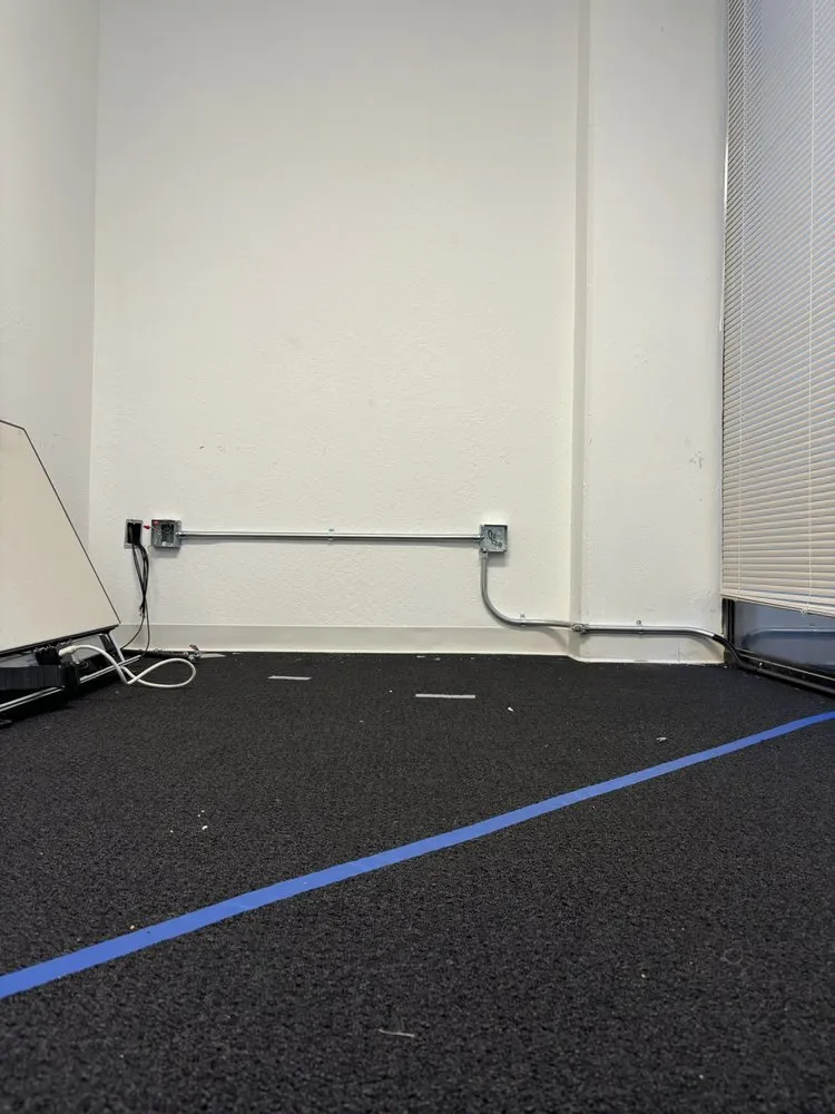 Slide of Skyline Electric