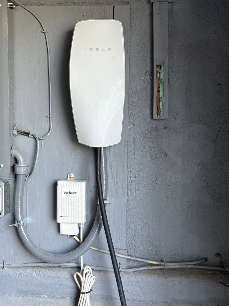 Slide of Skyline Electric