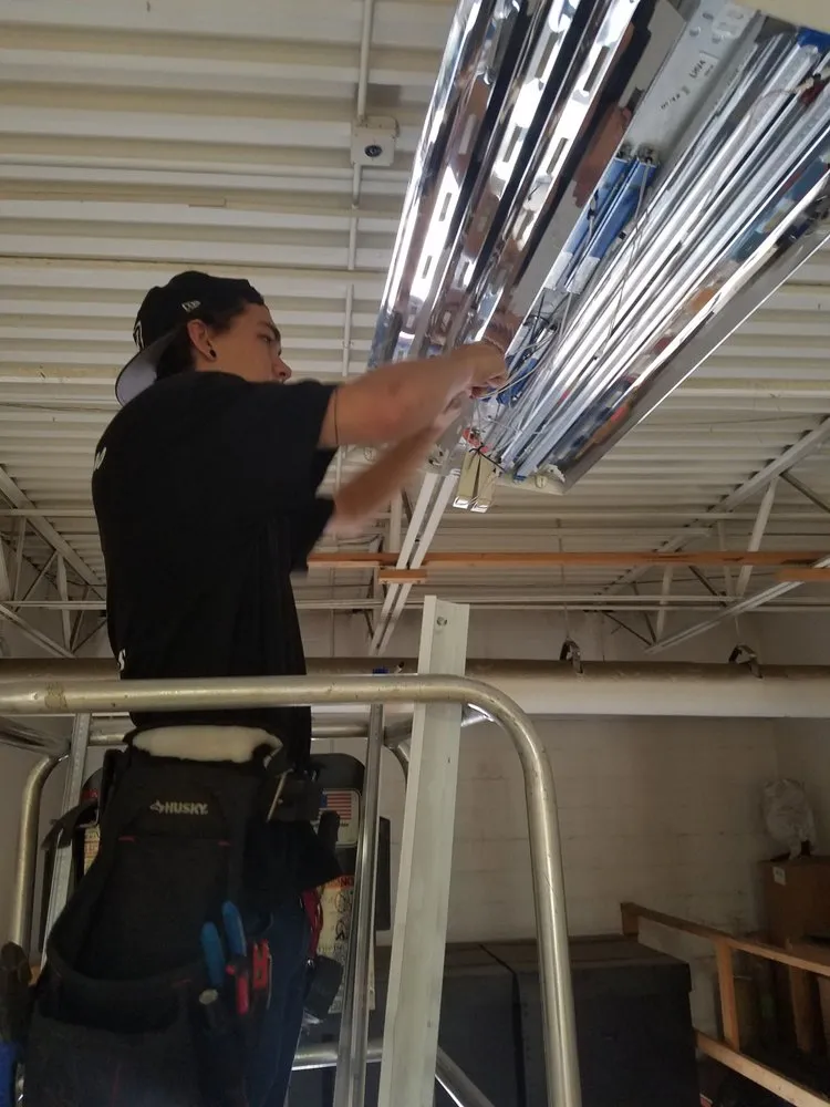 Slide of Skyline Electric