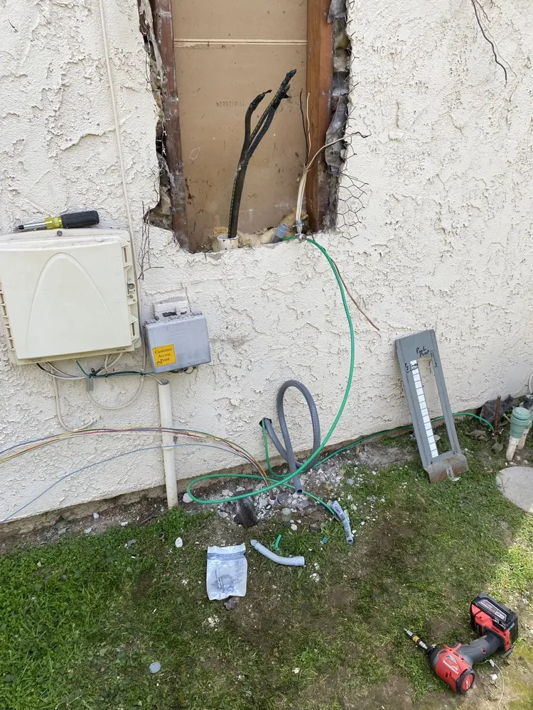 Slide of SLD Electric