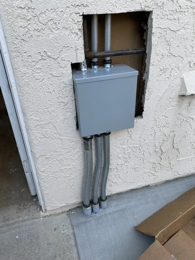 Slide of SLD Electric