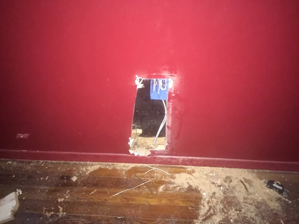 Professional emergency electrical service in Duette, FL by Slentz Electric