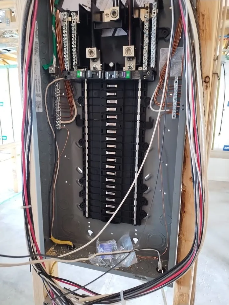 Slide of SM Electric Contractor Service