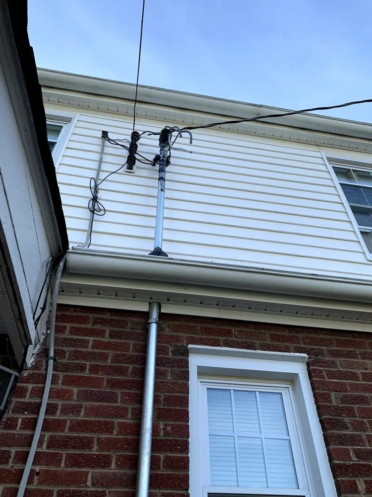 Slide of S&M Electrical Connections