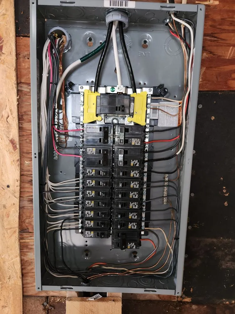 Emergency emergency electrical service experts serving Paw Paw, IL - Small Town Electrical