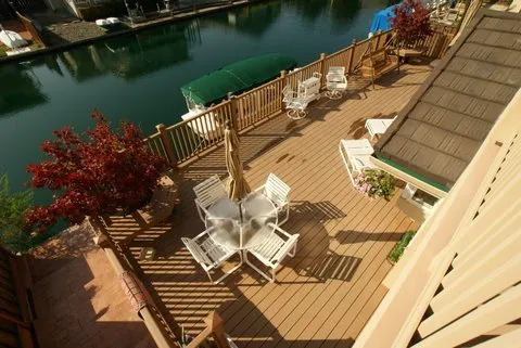 Expert electrician providing wiring installation in ,