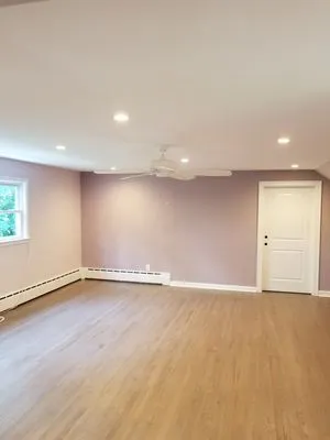 Smalls Electric Logo