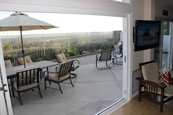 Slide of Smart and Handy