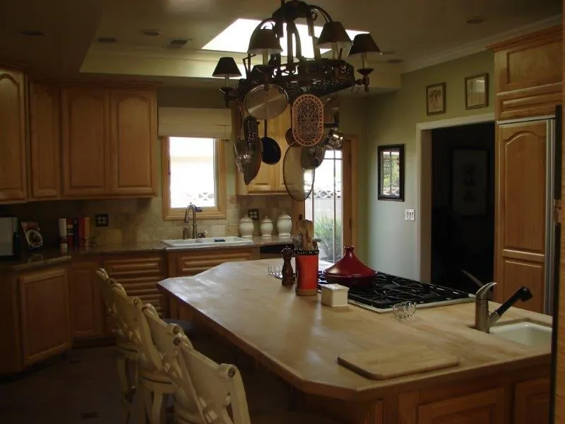 Slide of Smart and Handy