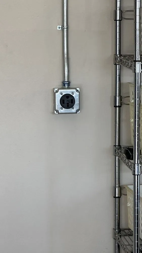 Slide of Smart Charge America