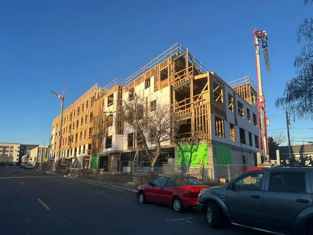 Slide of Smart Giga Watt