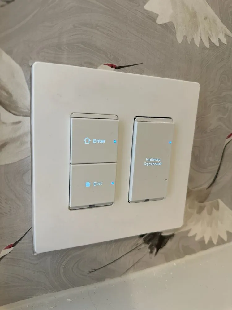 Slide of Smart Mate Technology