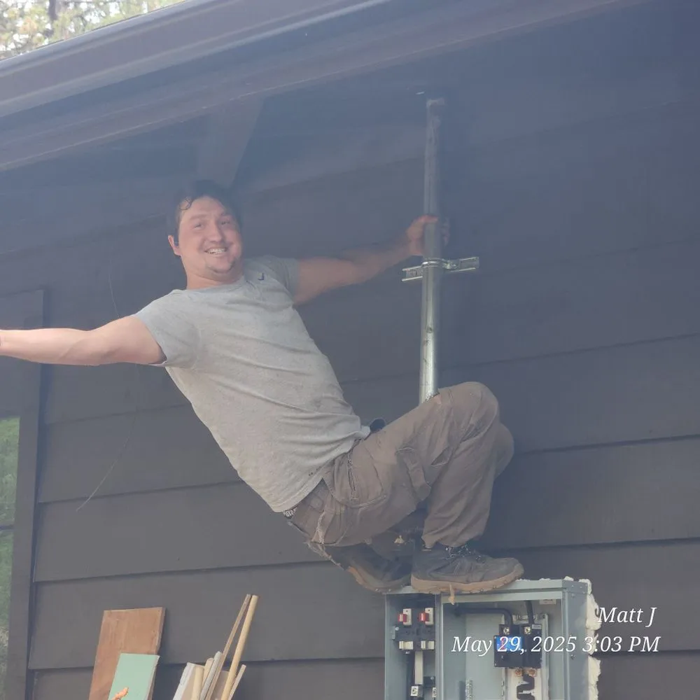 Reliable electrician providing wiring installation in Lakeside, AZ - Smart Wire Electric
