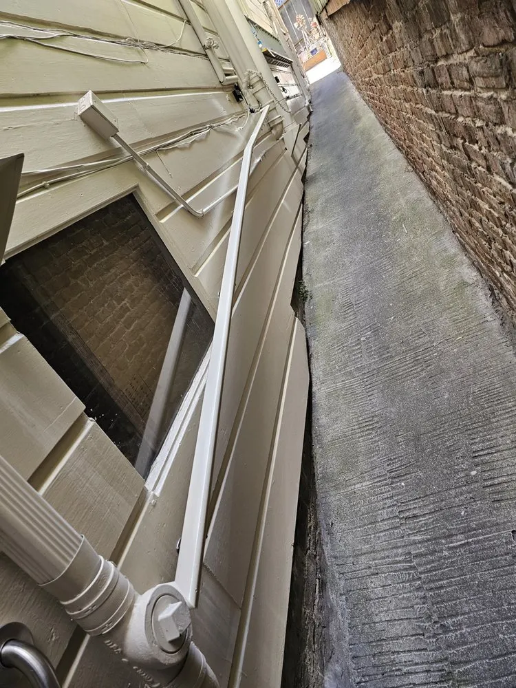 Slide of SMB Handyman