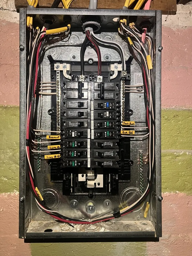 Emergency circuit breaker repair experts serving Wise River, MT - Smelter City Electric