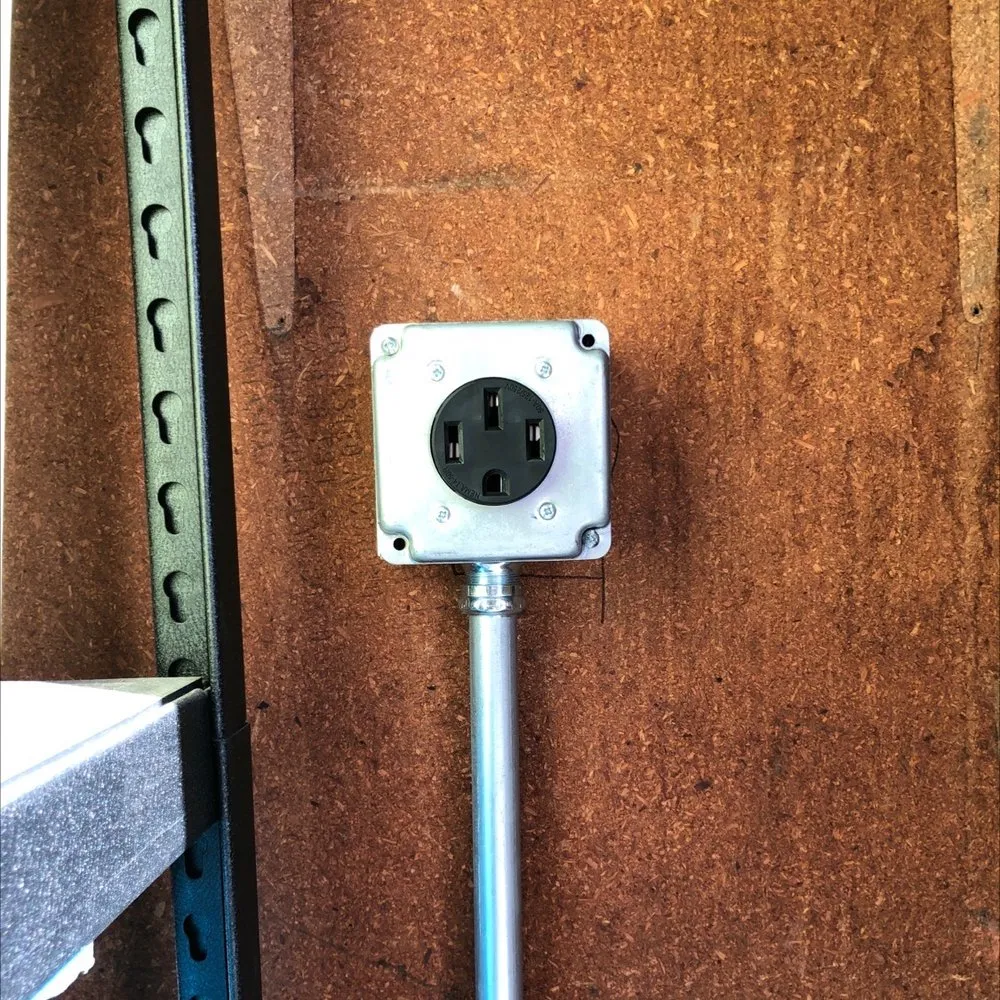 Slide of Smilys Electric