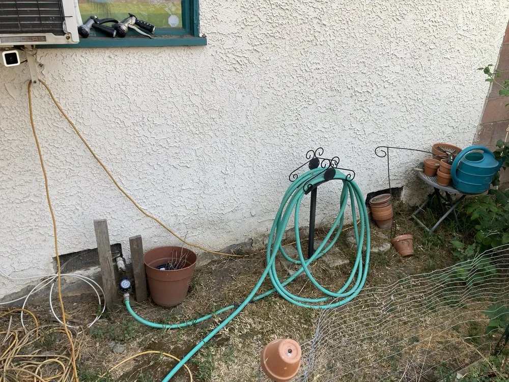 Slide of Smilys Electric