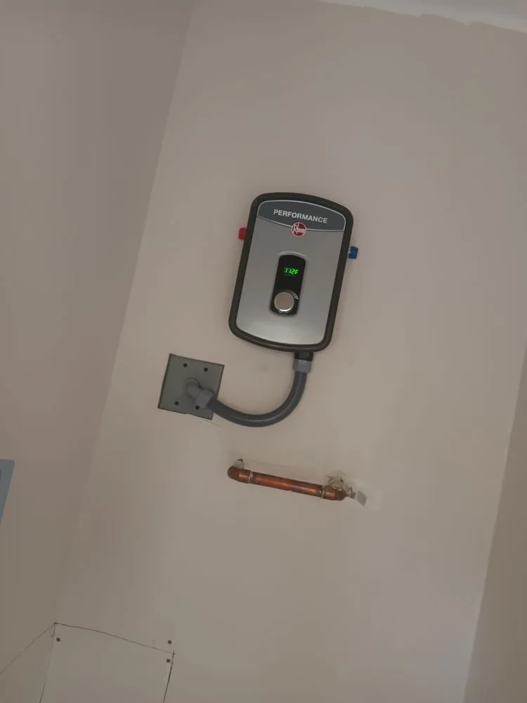 Slide of Smily's Electrical Services