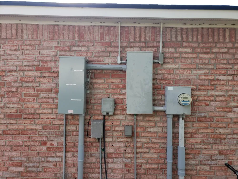 Trusted circuit breaker repair service in Corpus Christi, TX - Smith And Jones Electric - Corpus Christi