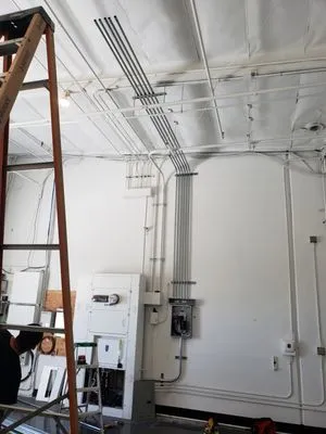 Smith A/V & Electric Logo