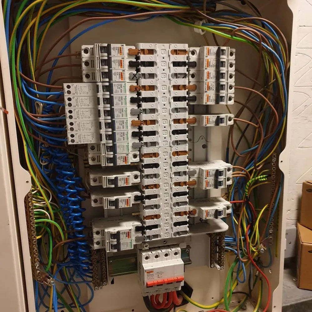 Slide of Smith Brothers Electrical