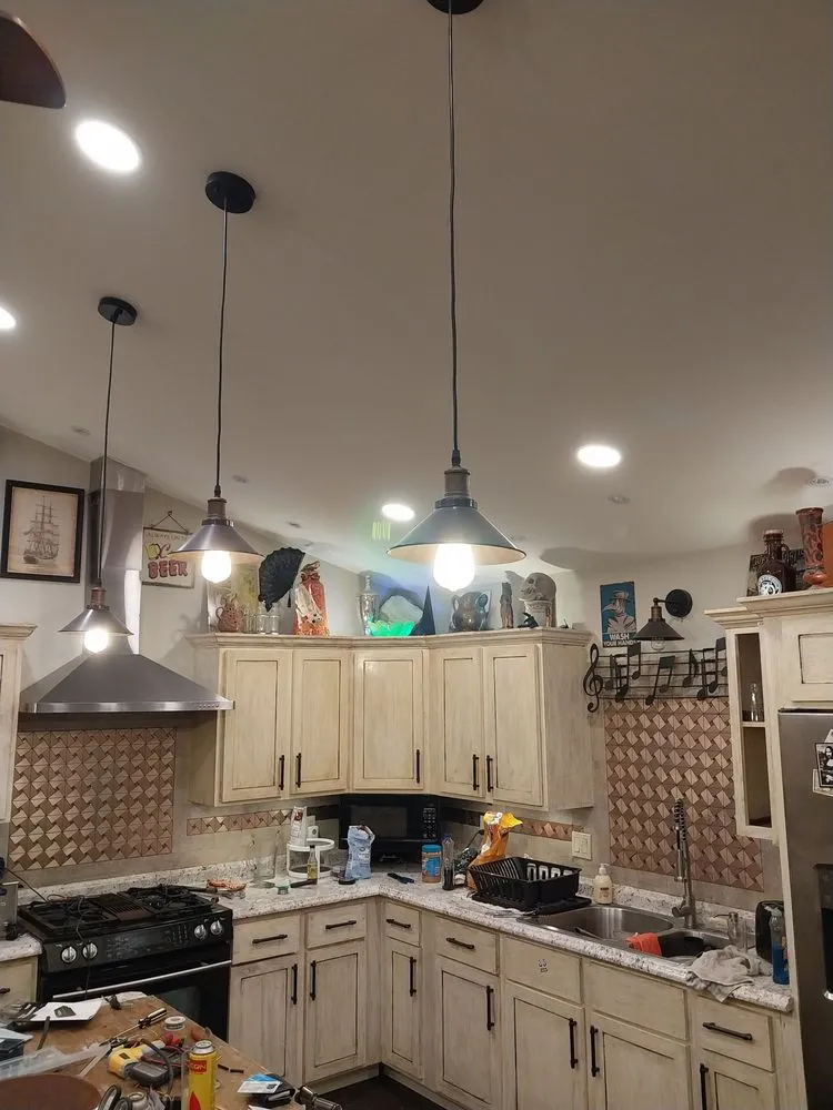 Emergency electrician providing outlet and switch repair in ,