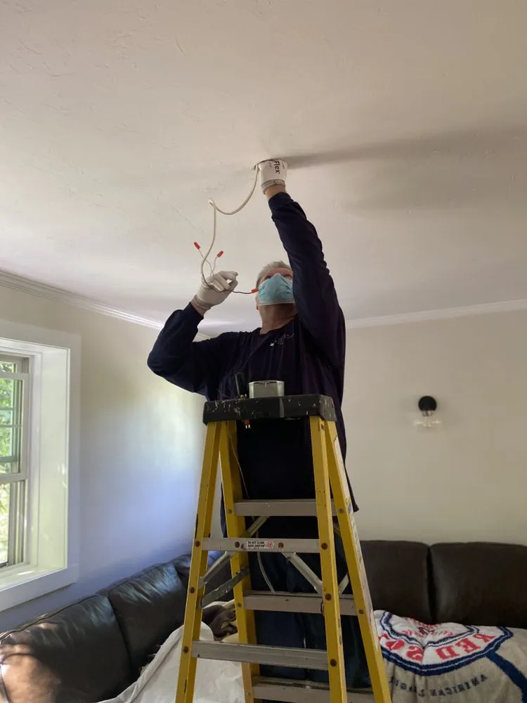 Slide of Smith Licensed Electrician