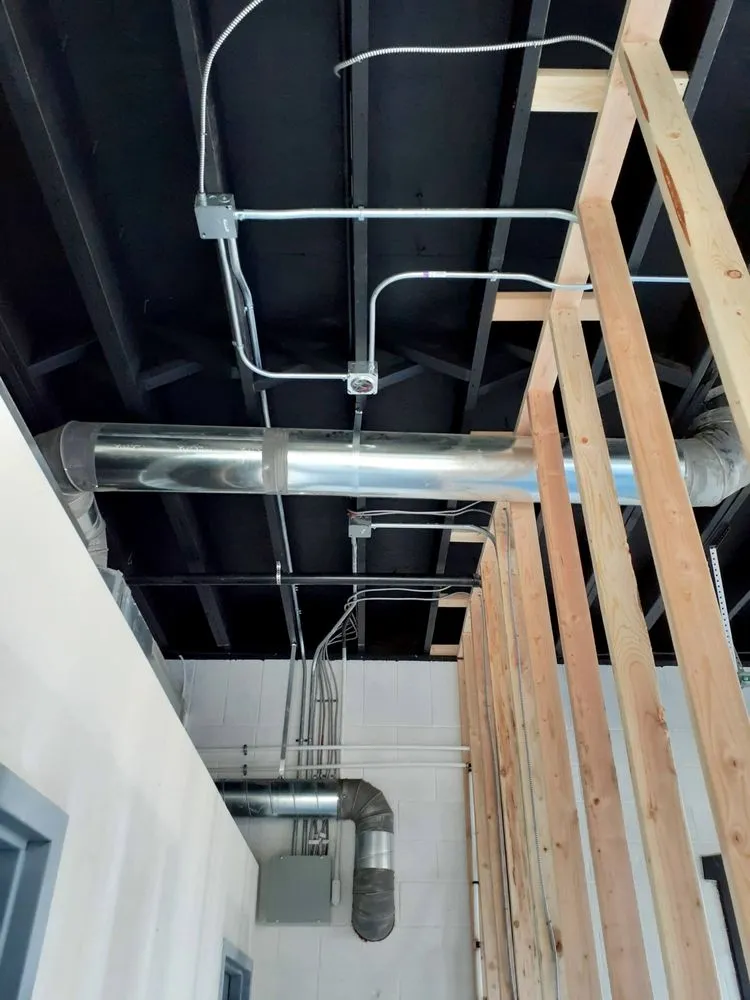 Slide of Smith Solar & Electric