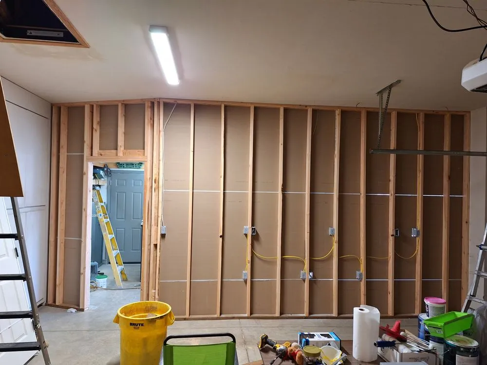 Slide of Smith Solar & Electric