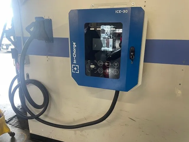 Slide of Smitty Electrical