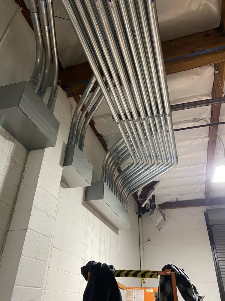 Slide of Smook Electric