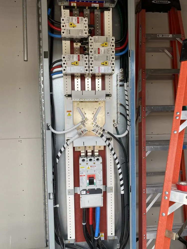 Slide of Smook Electric