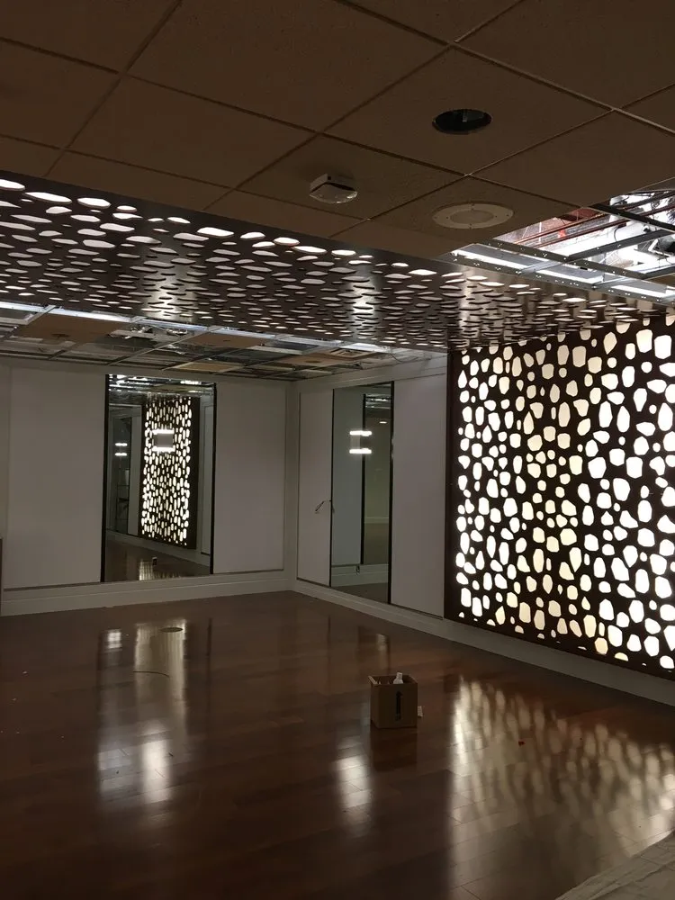 Slide of Smook Electric